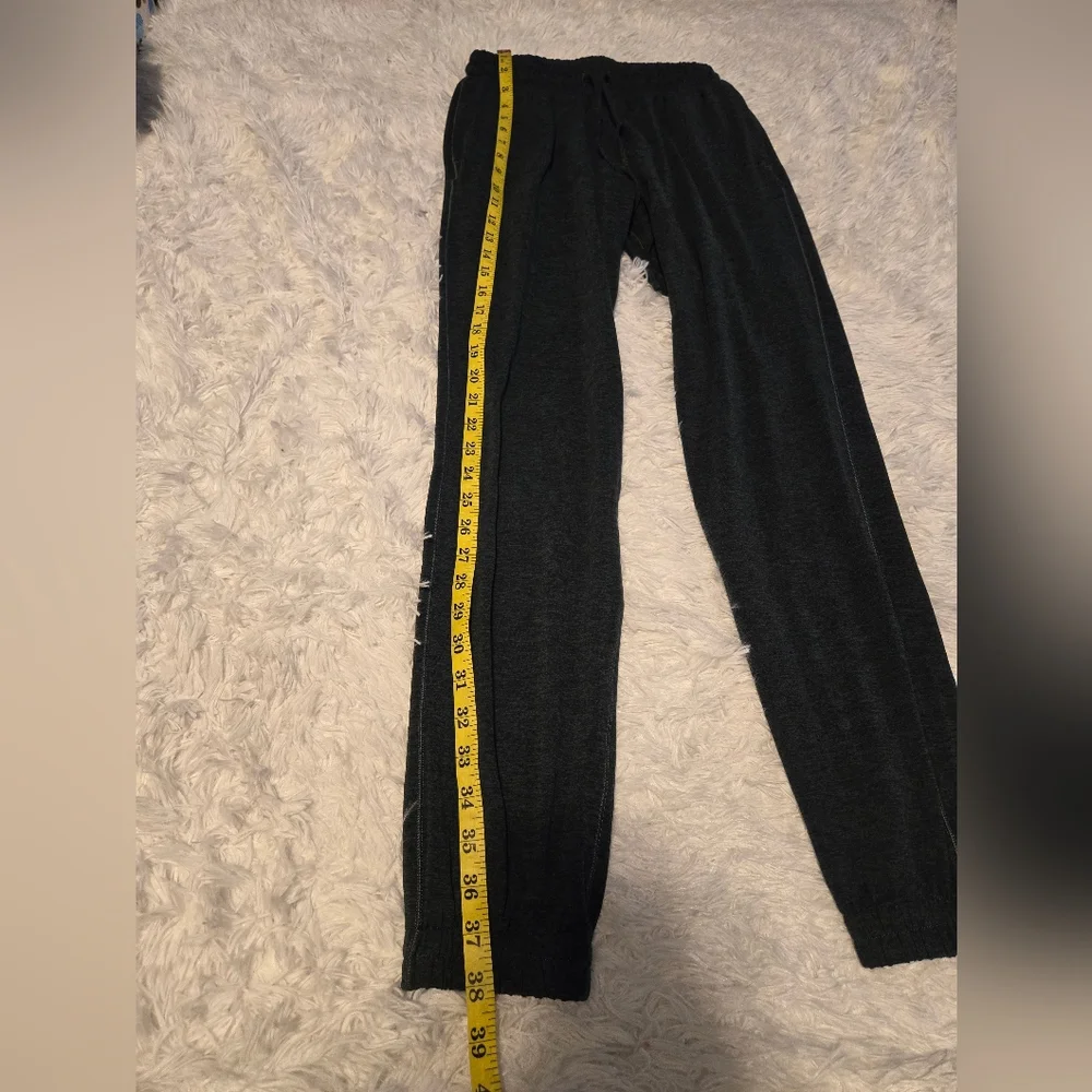 Girlfriend Collective Jogger Pants Women's Size XXS Color Green